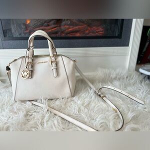 Michael Kors winter white Gold bag purse phone slot and extra strap charm